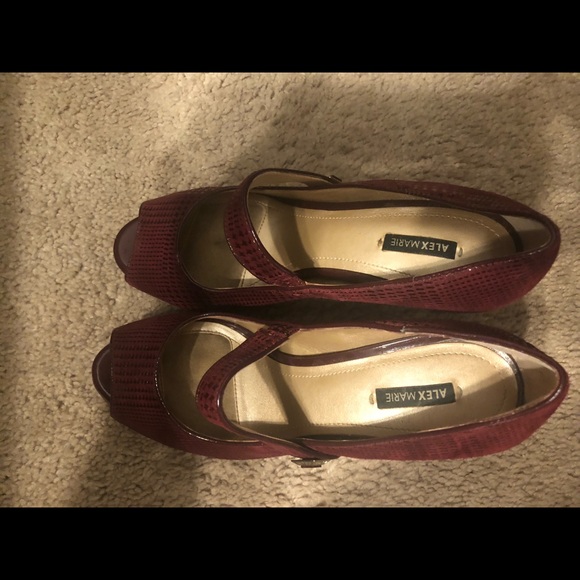 Alex Marie Size 8 heels - Picture 3 of 6